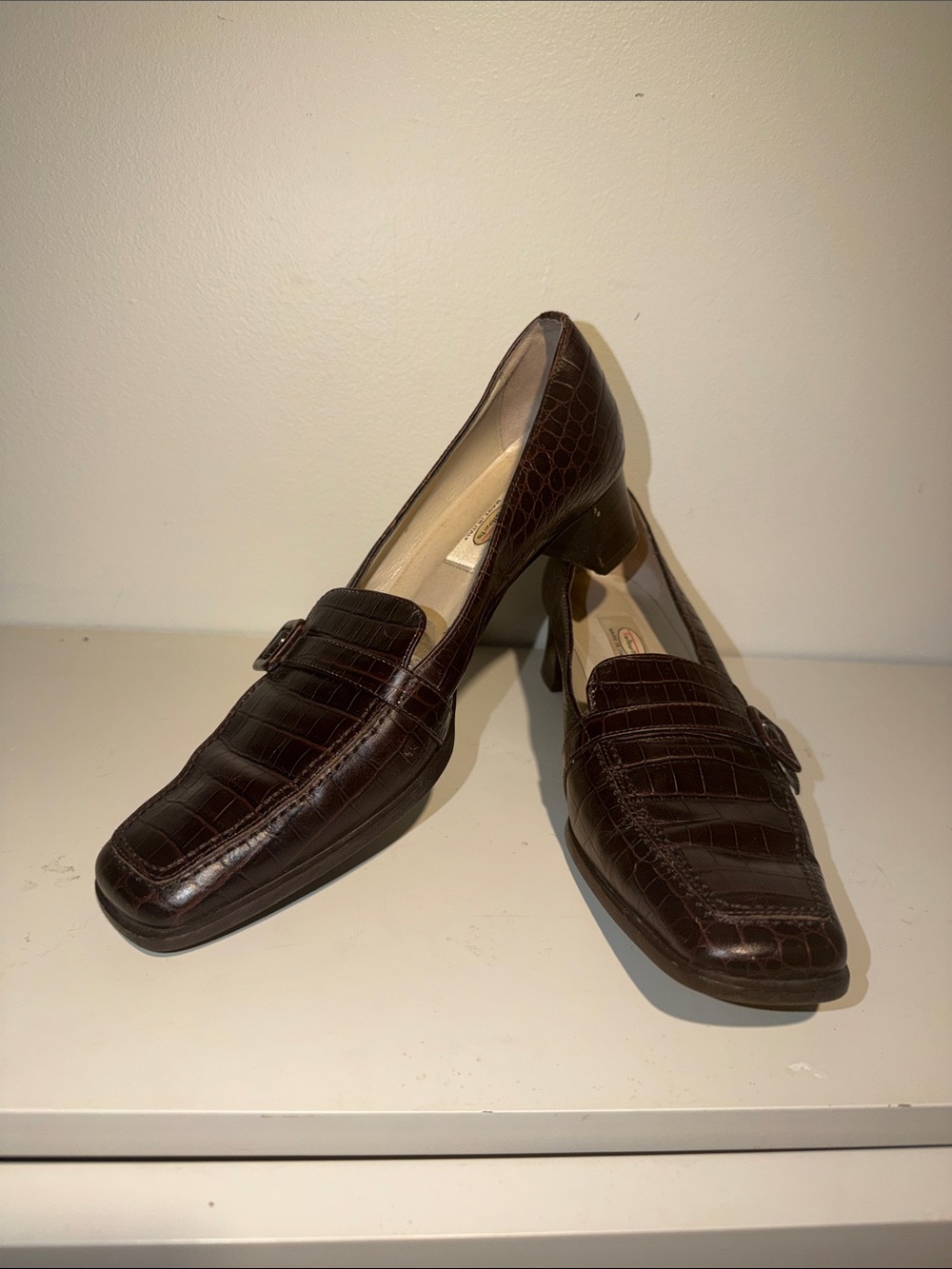 Talbots Dark Brown Croc-Embossed Leather Loafers - Women Sz 9M